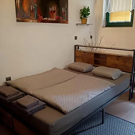 Apartman U Revy Boretice Exterior photo