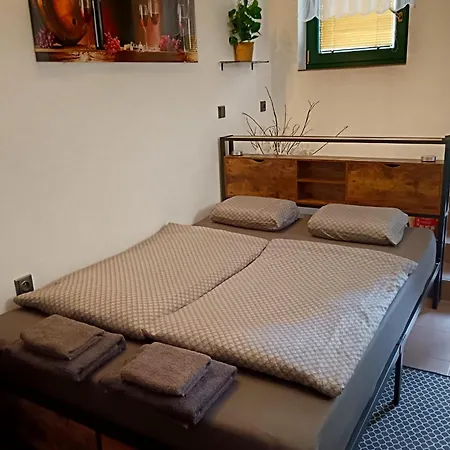 Apartman U Revy Boretice Exterior photo